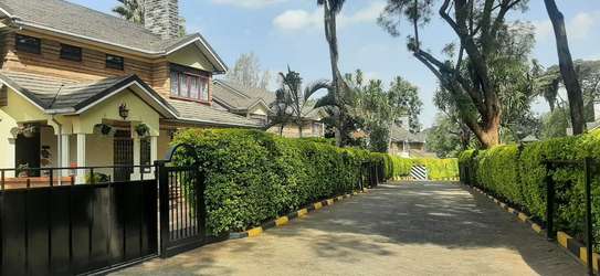 5 Bed Townhouse with En Suite in Lower Kabete image 18