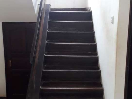 4 Bed House with En Suite at Near Serena Hotel image 7