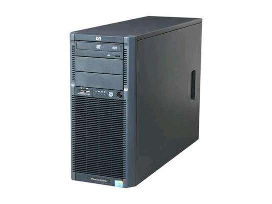 The HP ProLiant ML150 G6 server image 1