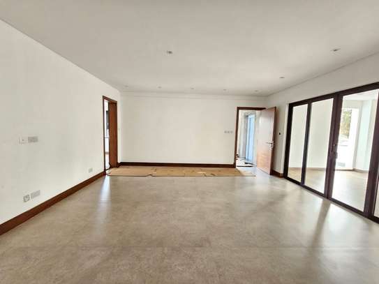5 Bed House with En Suite in Kitisuru image 13
