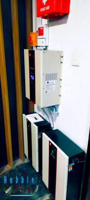 Back-up storage inverter charger 5kVA image 2