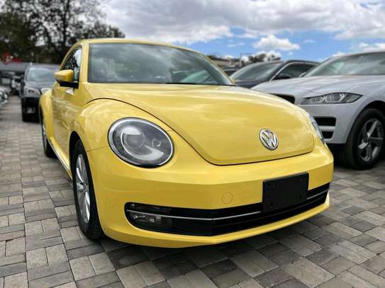 2015 Volkswagen beetle image 2