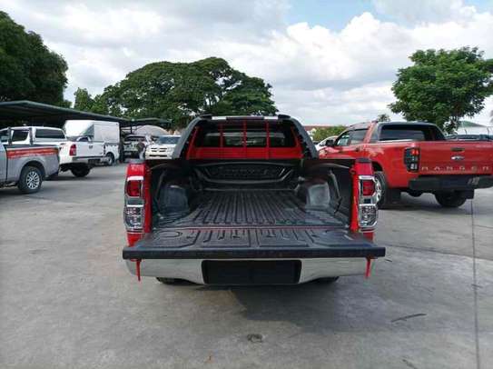 RED TOYOTA HILUX (MKOPO/HIRE PURCHASE ACCEPTED) image 7