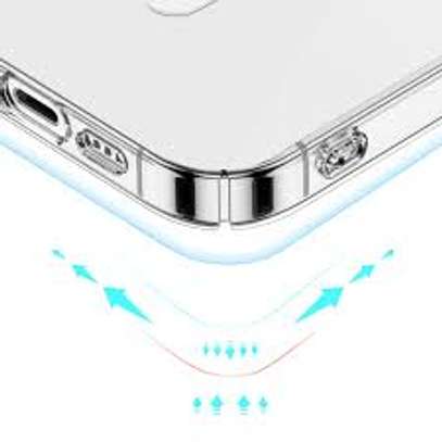 Apple iPhone 14 Pro Max Anti-Shock Magnetic Case - Clear image 4