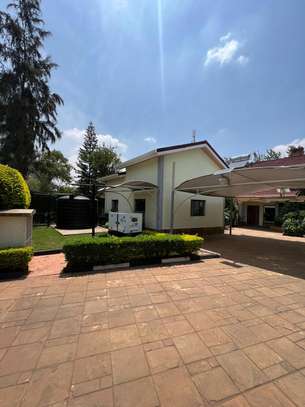 5 Bed House with En Suite in Muthaiga image 18