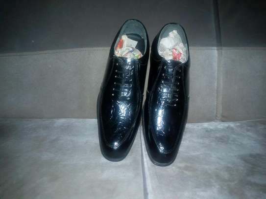 Official leather shoes image 5