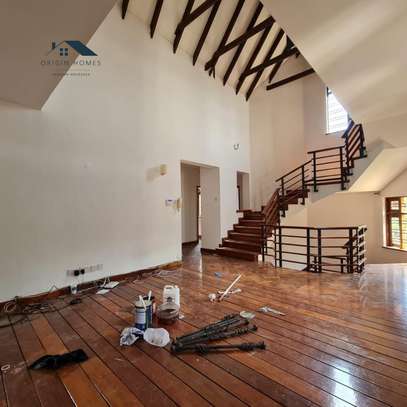 5 Bed House with En Suite at Runda Drive image 7