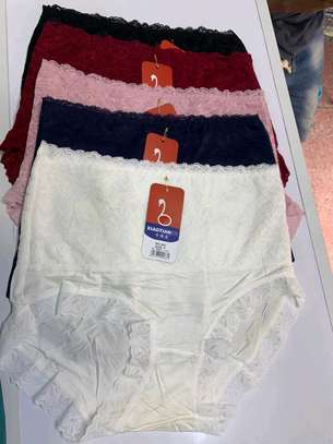 *6 pieces Quality Ladies Assorted Designer  Cotton Panties* image 2