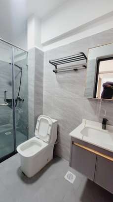 3 Bed Apartment with En Suite in Kilimani image 10