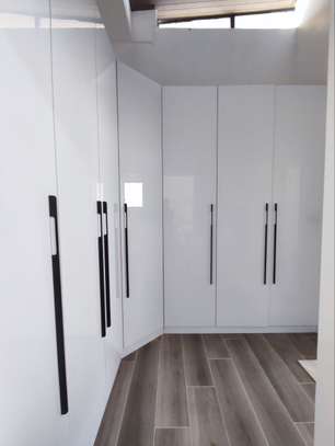 4 Bed Villa with En Suite in South C image 1