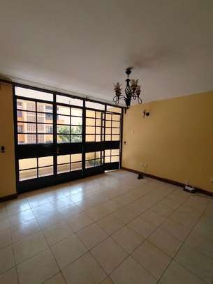 3 Bed Apartment with En Suite in Kilimani image 1
