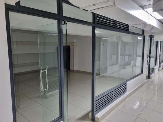 240 ft² Shop with Service Charge Included in Ngong Road image 3