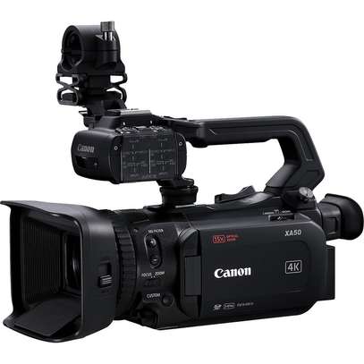 Canon XA50 image 2
