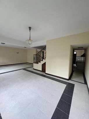 4 Bed House with En Suite at Shanzu Road image 9