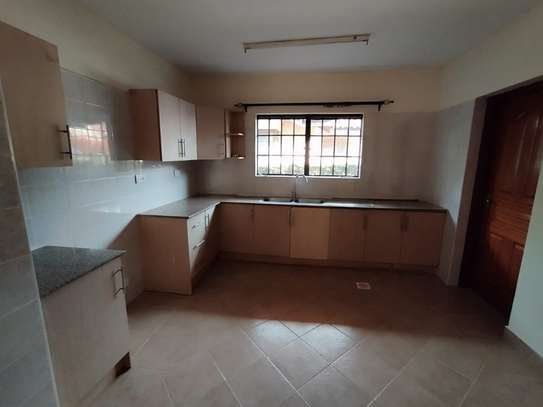 4 Bed House with En Suite at Spring Valley image 8