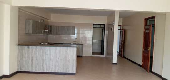 2 Bed Apartment with En Suite in Mountain View image 1