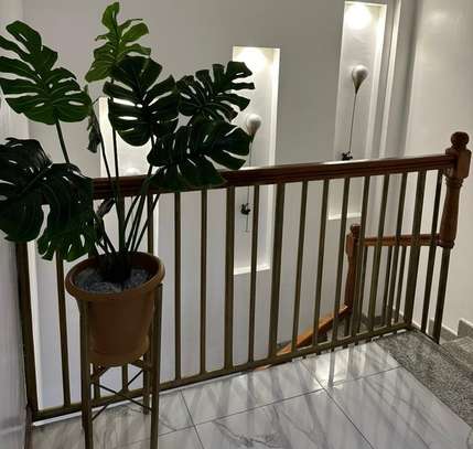 4 Bed Apartment with En Suite at Lavington Duplex image 4