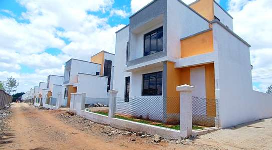 3 Bed Villa with Garden in Ongata Rongai image 1