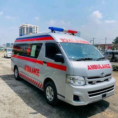 Toyota Hiace Ambulance service 2016 image 7