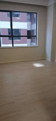1 Bed Apartment with En Suite at Hatheru image 6