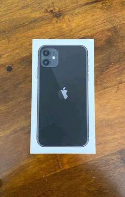 iphone 11 64gb black, new sealed in shop image 1