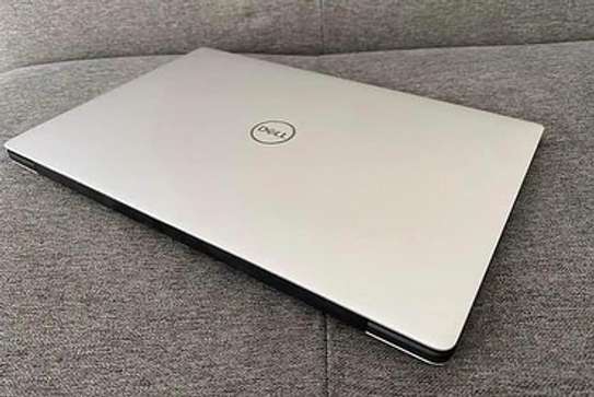 Dell XPS 13 9360 image 3