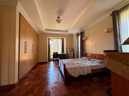 4 Bed Townhouse with En Suite at Bogani Road image 3