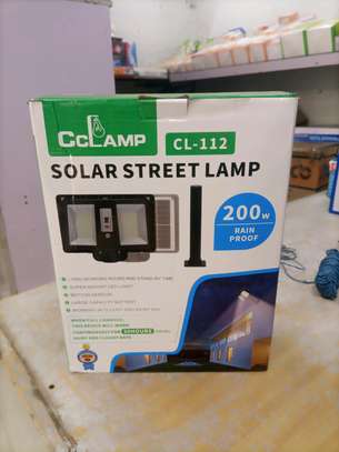 200 watts solar street lamp image 2