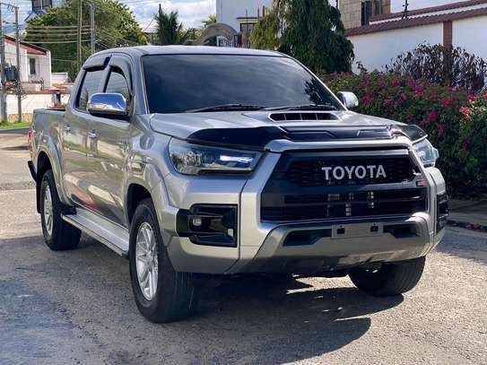 Toyota Hilux double cabin GR 2016 4wd image 1
