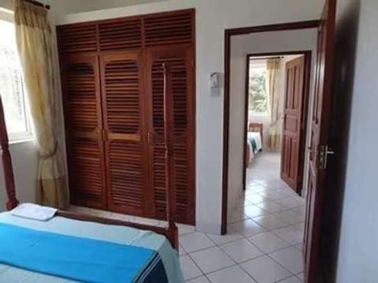 Serviced 3 Bed Apartment with En Suite in Nyali Area image 10