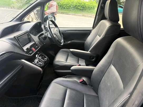 Toyota squire hybrid image 4