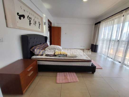 Furnished 3 Bed Apartment with En Suite at School Lane image 3