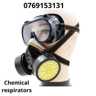 Chemical Respirators for nose protection image 1