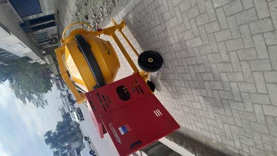 Menegotti concrete mixer image 3