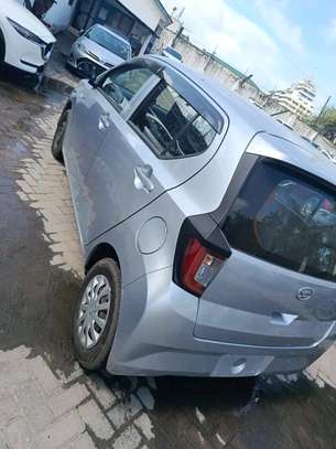 Daihatsu mira image 4