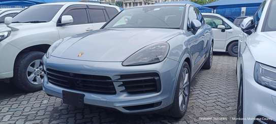 Porsche Cayenne Turbo 2019 Silver image 2