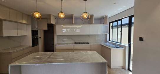 6BR Home + Office & DSQ – Lavington | KSh 440K image 9