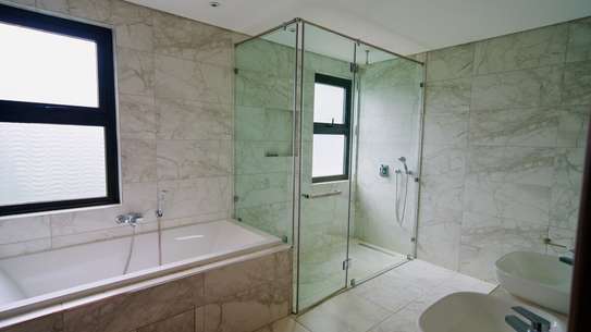3 Bed Villa with En Suite at 2026-389 3 Bed image 10