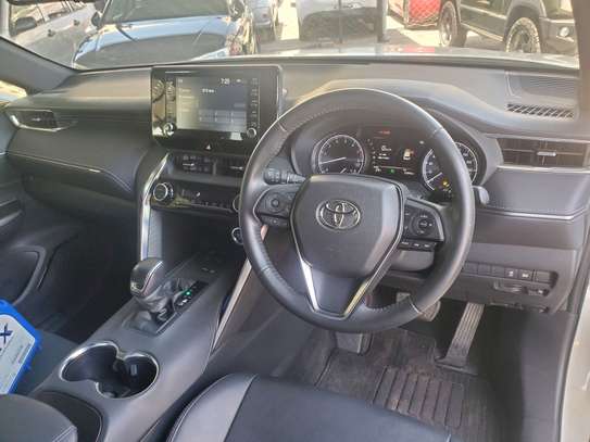 Toyota harrier image 6
