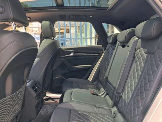 AUDI SQ5 2020MODEL V6 PETROL SUNROOF image 9