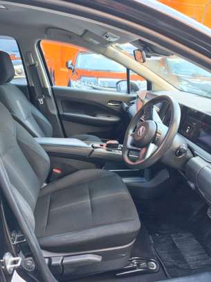 Nissan note E-power image 7