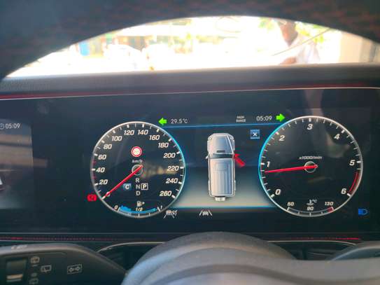 MERCEDES BENZ G400d 2022 image 7