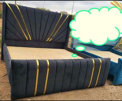 MODERN CHESTER BED 30-34K image 3