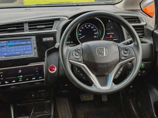 Honda fit hybrid silver 2018 image 3