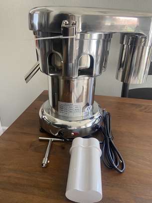 A3000 COMMERCIAL JUICER STAINLESS STEEL JUICE EXTRACTOR image 1