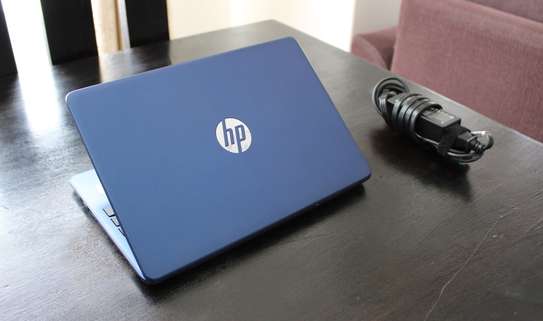 Brand New HP Stream 11 Laptop - 4GB RAM, 32GB SSD image 2
