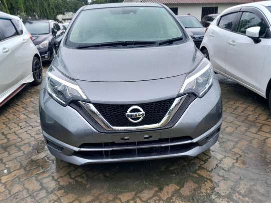 Nissan note 2017  grey digs image 7