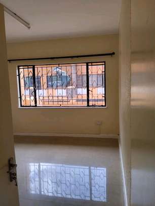 SPACIOUS COMMERCIAL MANSIONETT TO LET IN KILIMANI image 3
