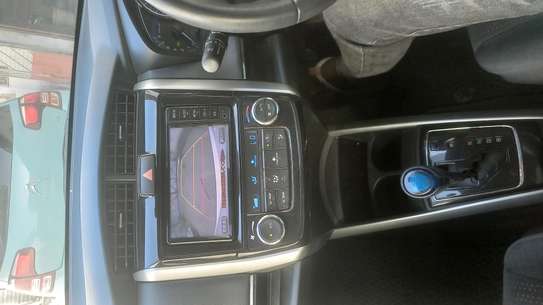 Toyota fielder 2018 hybrid image 7