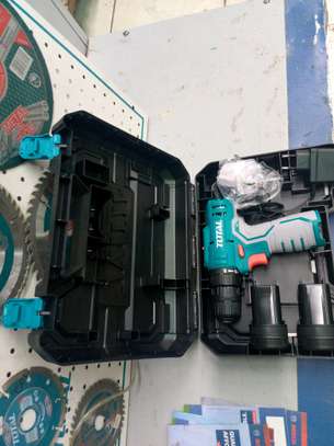 Total cordless drill 12 v with 2batteries pack image 3